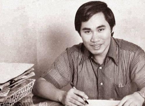 手抓的尕黄鹰视频,尕黄鹰手抓挑战视频解析